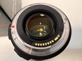 Sigma 17-50mm F2.8 EX DC OS