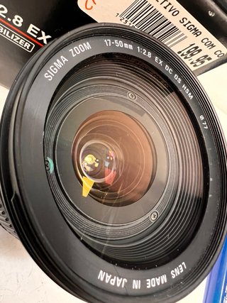 Sigma 17-50mm F2.8 EX DC OS