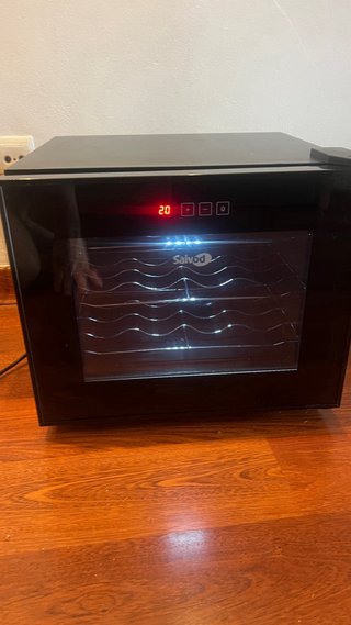 Vinoteca Saivod VS1210