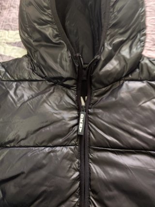 Chaqueta acolchada negra hombre