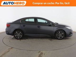 Toyota Avensis 1.8 Advance