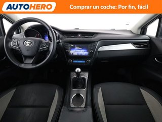 Toyota Avensis 1.8 Advance