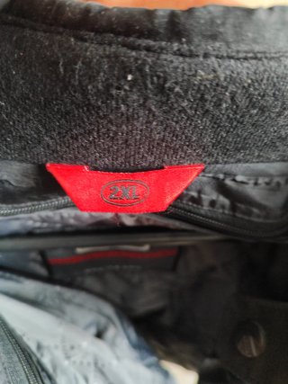 Chaqueta de moto negra