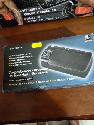 Cargador/Descargador Pilas Universal DH