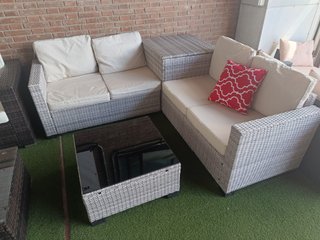 Conjunto Ratan Terraza Beige y Marrón