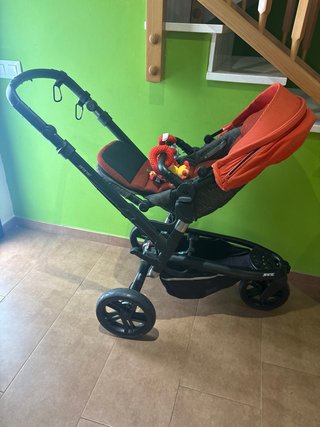 Silla de coche Isofix negra  Carrito completo