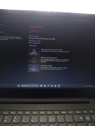PC PORTATILE LENOVO V130 8GB DDR4 SSD 256GB OFFICE