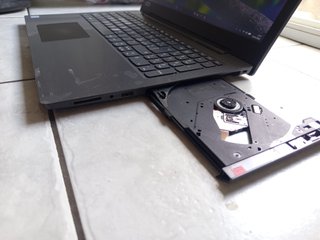 PC PORTATILE LENOVO V130 8GB DDR4 SSD 256GB OFFICE