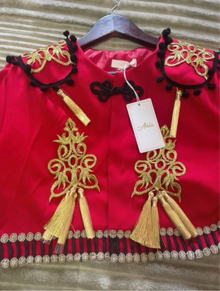 Chaqueta flamenca bordada