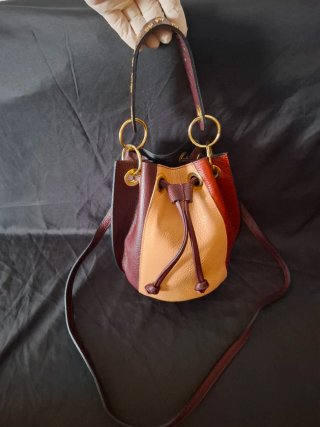 Bolso cuero Dolores Promesas Beige/Rojo