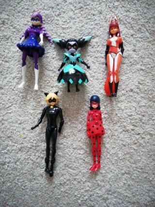 5 Figuras Muñecos Ladybug