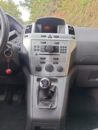 Opel Zafira 2010
