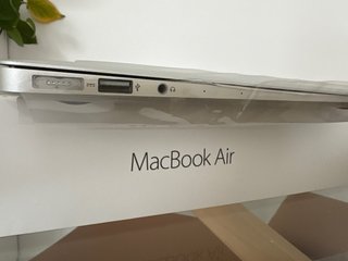 MacBook Air 13 (2017) Argento