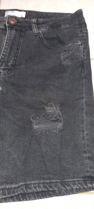 Calções pretos Bershka tam. 44