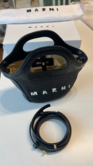 Bolso Marni Rafia Micro Bordado Negro