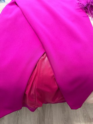 Vestido Rosa con Plumas