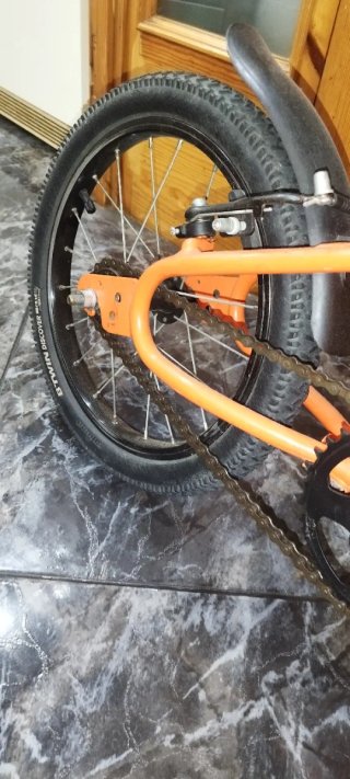 Bicicleta infantil 14 pulgadas naranja y negra