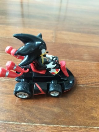Shadow. Figura Sonic Racecar