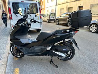 Honda PCX 125cc 2023 Negra