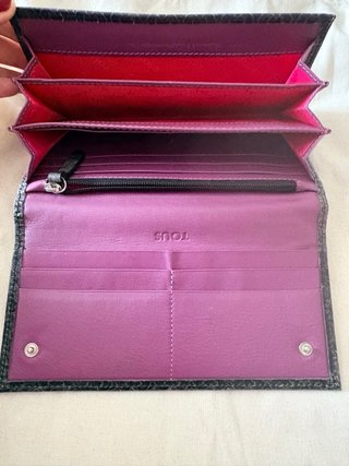 Cartera Tous negro y Morado
