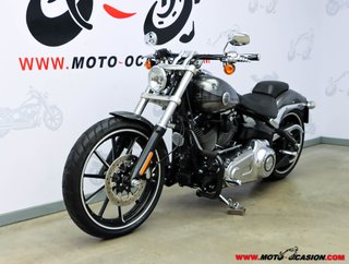 HARLEY-DAVIDSON BREAKOUT
