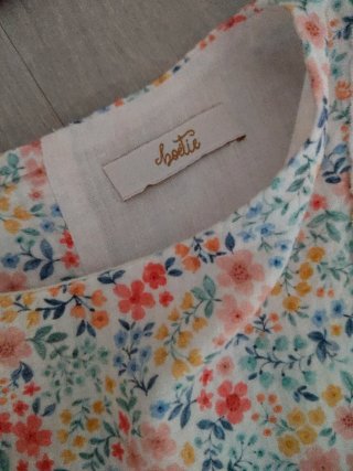 Vestido niña floral con lazo