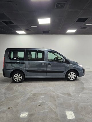 Peugeot Expert 2011