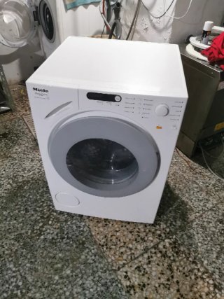 Lavadora Miele Young Vision 8kg