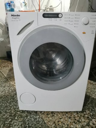 Lavadora Miele Young Vision 8kg