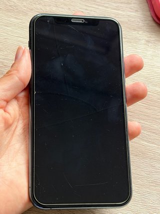 iPhone 11 pro 256 GB verde militar + Funda