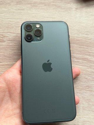 iPhone 11 pro 256 GB verde militar + Funda