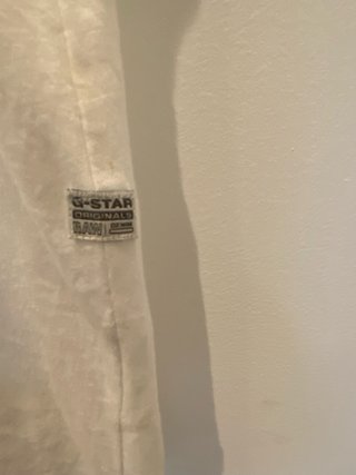 Camiseta G-Star Blanca con Letras Negras