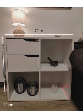 Mueble de salón modular blanco y madera