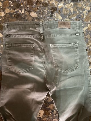Pantalón Brownie verde militar