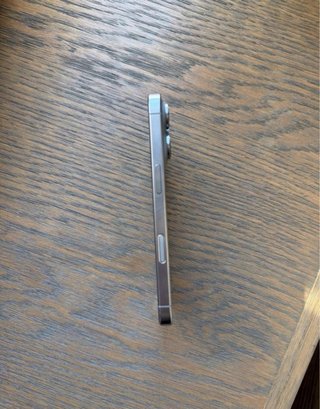 iPhone 16 Pro 256GB Titanio Natural