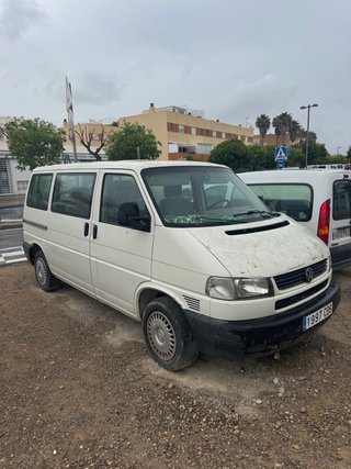 Volkswagen Caravelle 2002