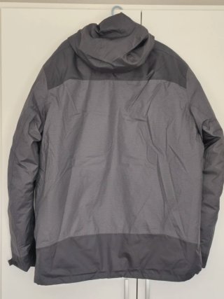Cazadora Chaqueta abrigo de montaña Quechua NH500