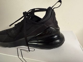 Nike Air Max 270