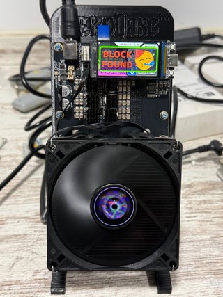 Nerdqaxe 4.8th
