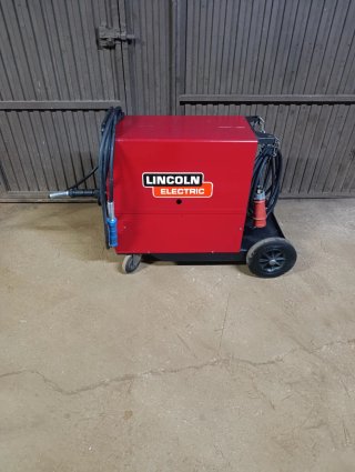 Soldadora Lincoln Electric Compact 350