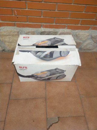 Aspiradora Alfa con accesorios