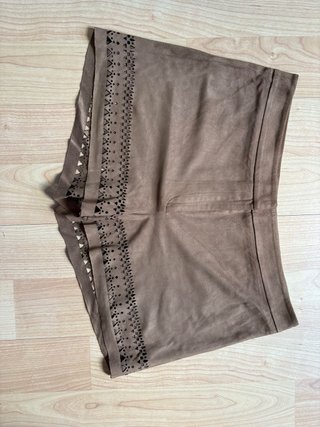 Pantalón corto Mango marrón