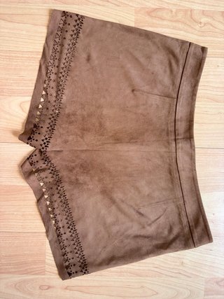 Pantalón corto Mango marrón