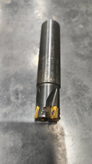 Plato plaquitas fresadora Sandvik Coromant D25.