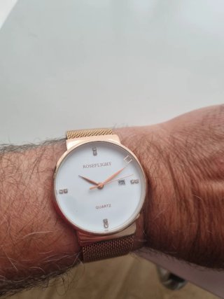 Reloj ROSEFLIGHT dorado con correa de malla