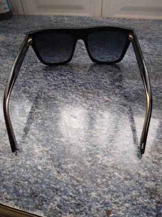 Gafas de sol negras