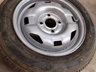 Llanta R13 Michelin