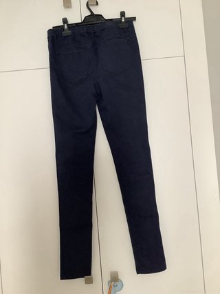 Pantalón azul marino Inside talla M básico y cómod