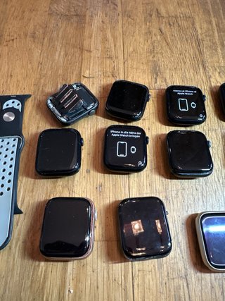 Lote 12 Apple Watch Series 7,6,5 y 3