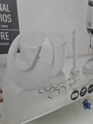 Batidor multifuncional y amasador.